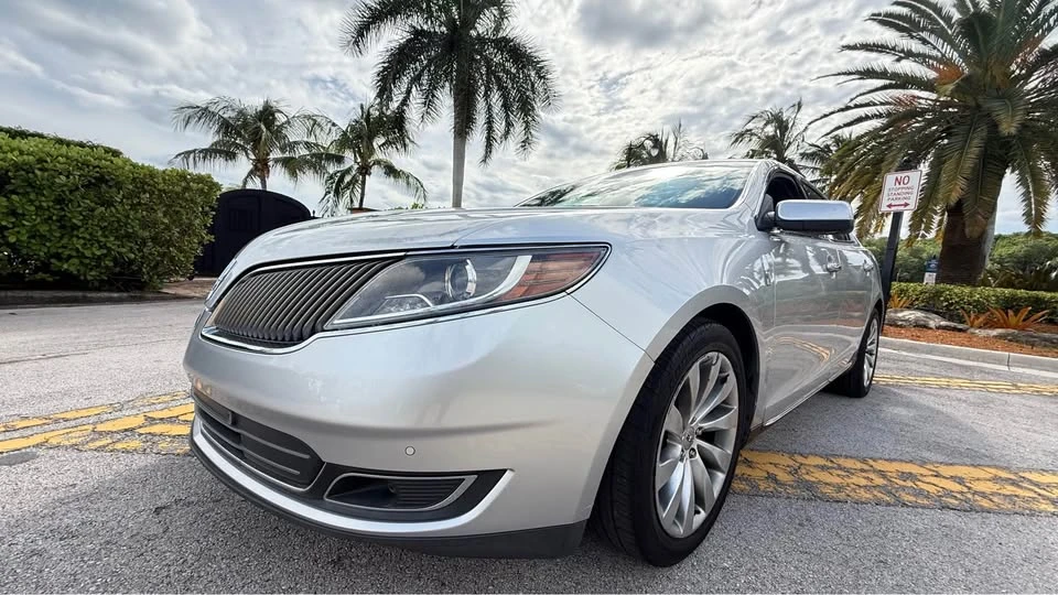 2013 Lincoln MKS - Image 6 of 18