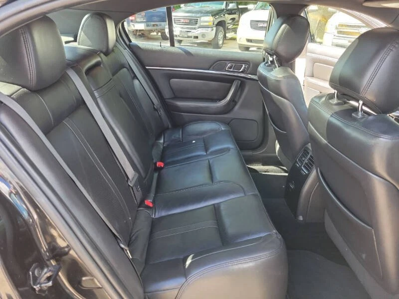 2013 Lincoln MKS - Image 13 of 17