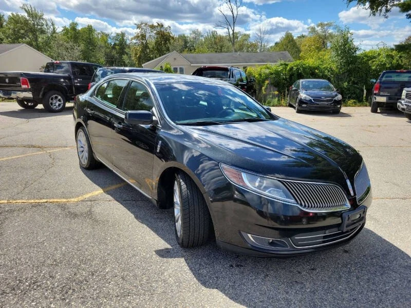 2013 Lincoln MKS - Image 8 of 17