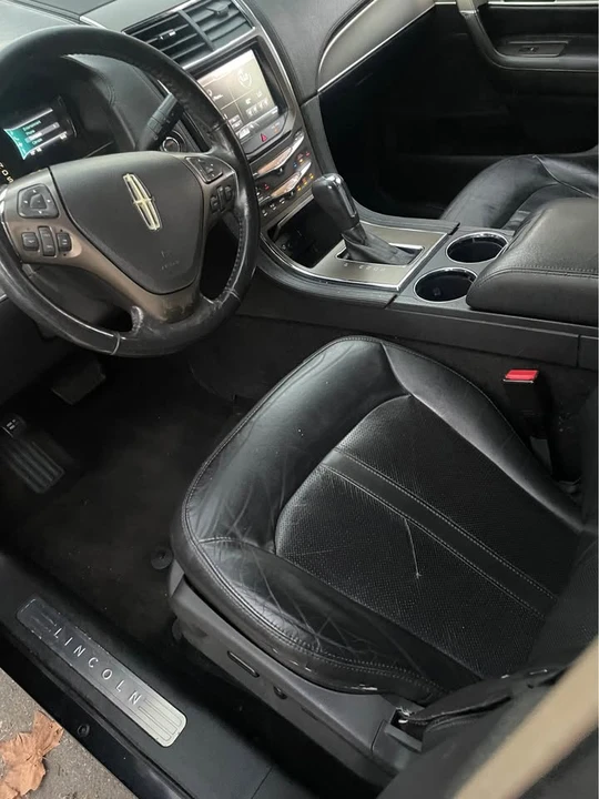 2013 Lincoln MKX - Image 7 of 9