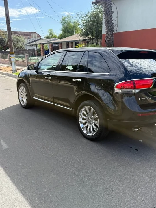 2013 Lincoln MKX - Image 5 of 7