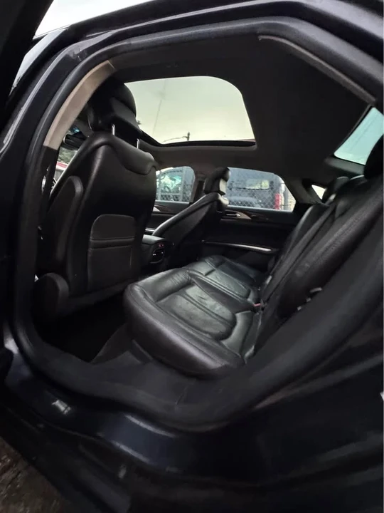 2013 Lincoln MKZ - Image 8 of 9