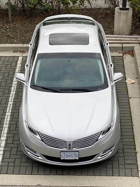 2013 Lincoln MKZ - Image 3 of 7
