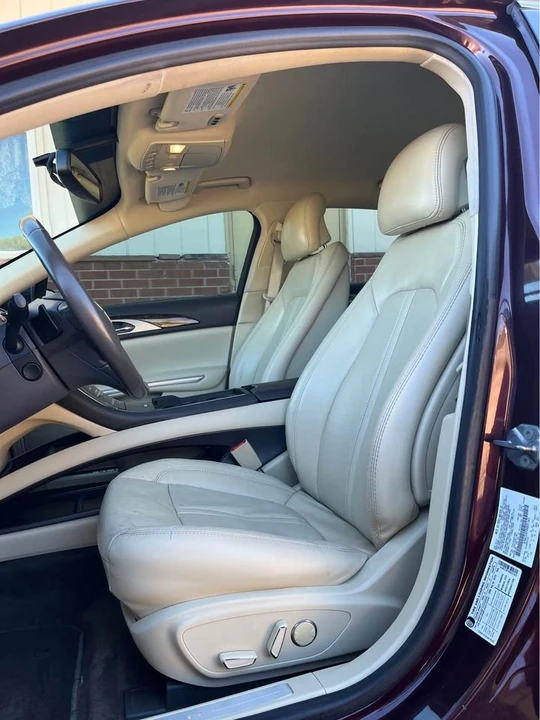 2013 Lincoln MKZ - Image 7 of 18