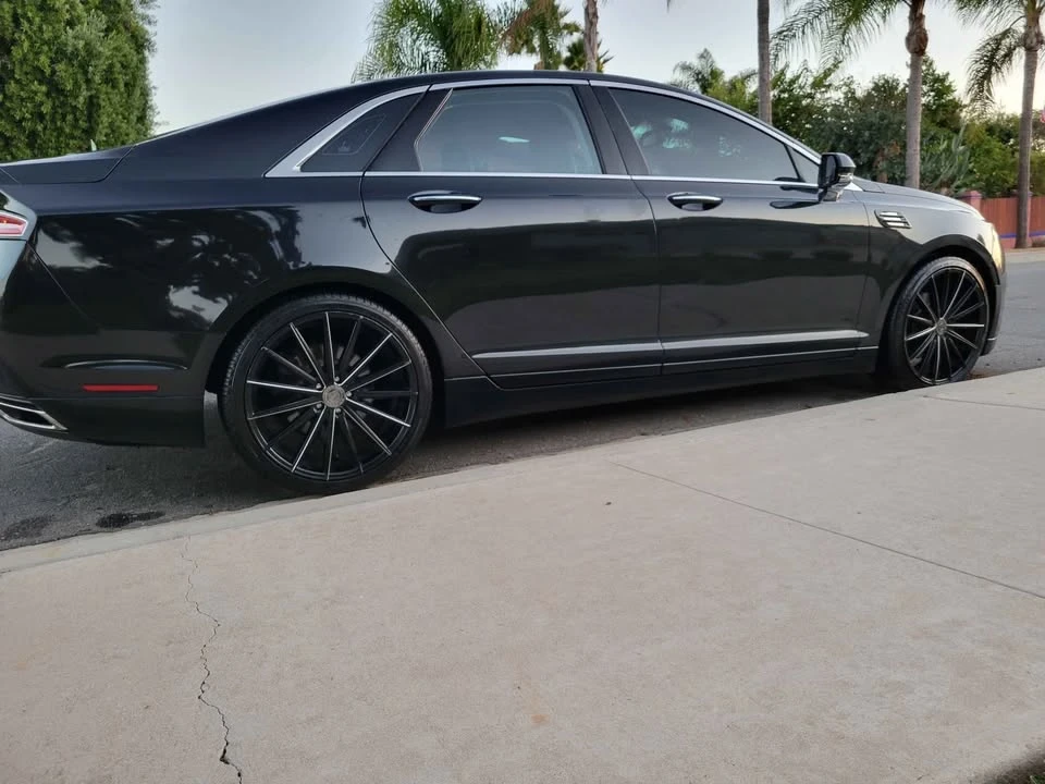 2013 Lincoln MKZ - Image 7 of 10