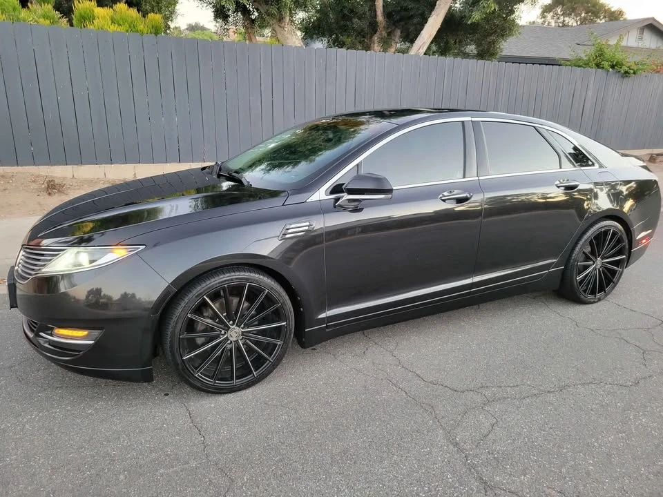 2013 Lincoln MKZ - Image 3 of 10