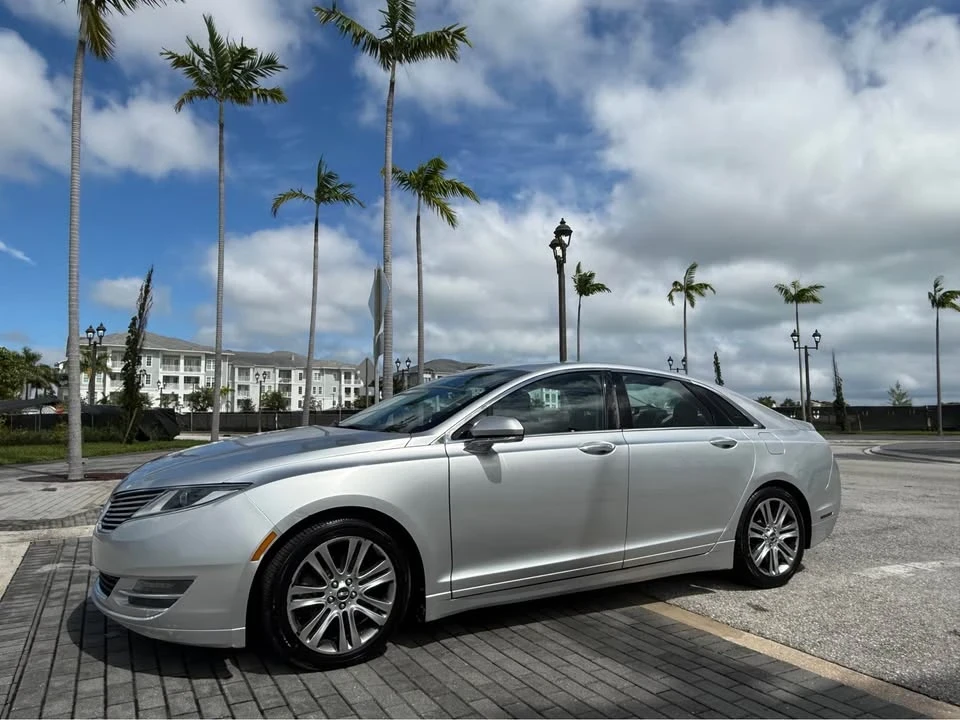 2013 Lincoln MKZ - Image 6 of 20
