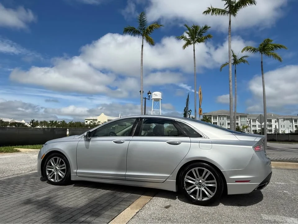 2013 Lincoln MKZ - Image 5 of 20