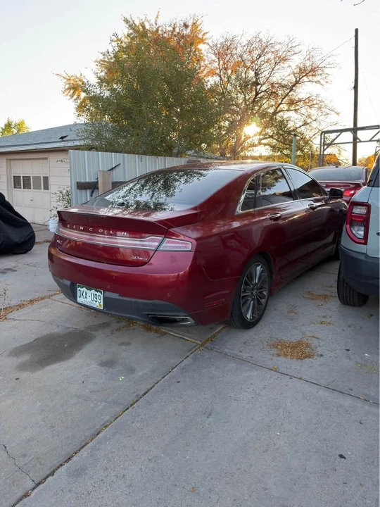 2013 Lincoln MKZ - Image 2 of 2
