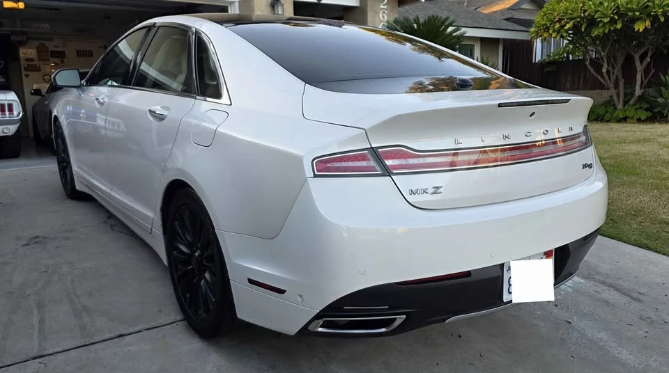 2013 Lincoln MKZ - Image 3 of 10