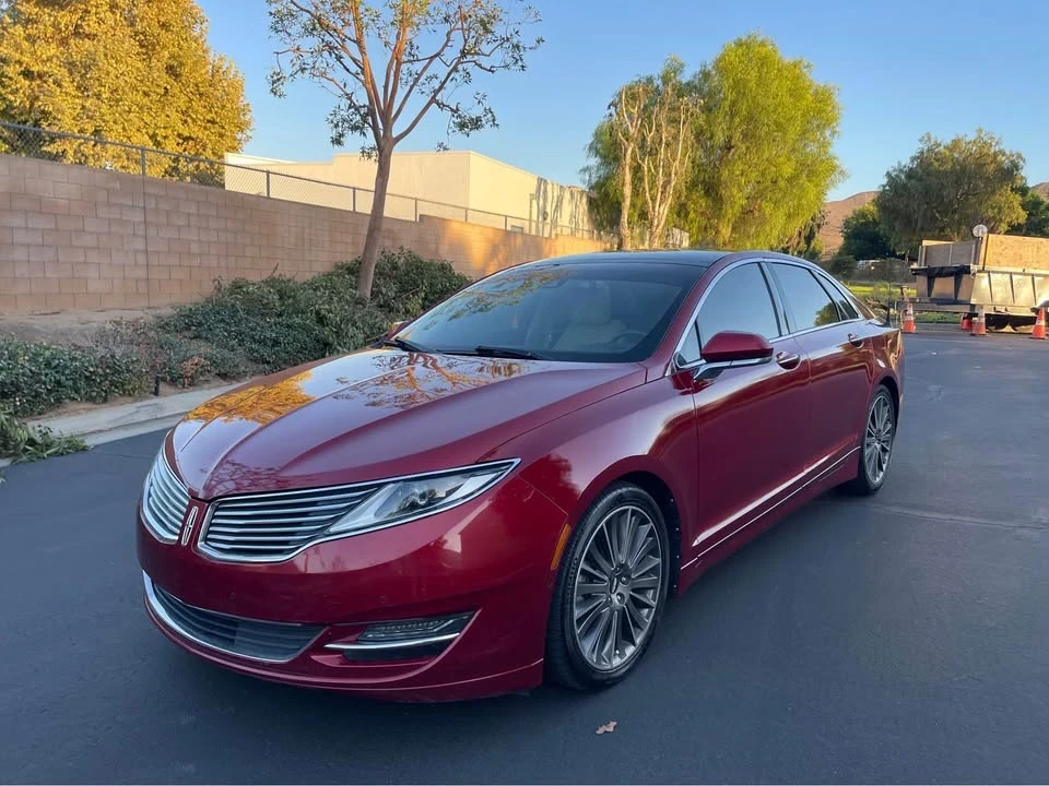 2013 Lincoln MKZ - Image 2 of 17