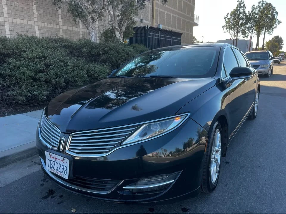 2013 Lincoln MKZ - Image 5 of 16
