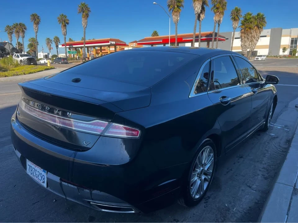 2013 Lincoln MKZ - Image 7 of 16