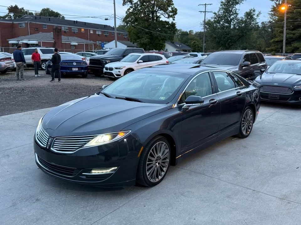 2013 Lincoln MKZ - Image 2 of 12