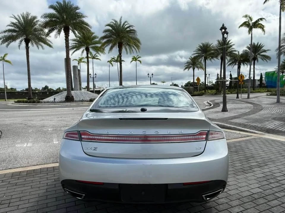 2013 Lincoln MKZ - Image 5 of 20