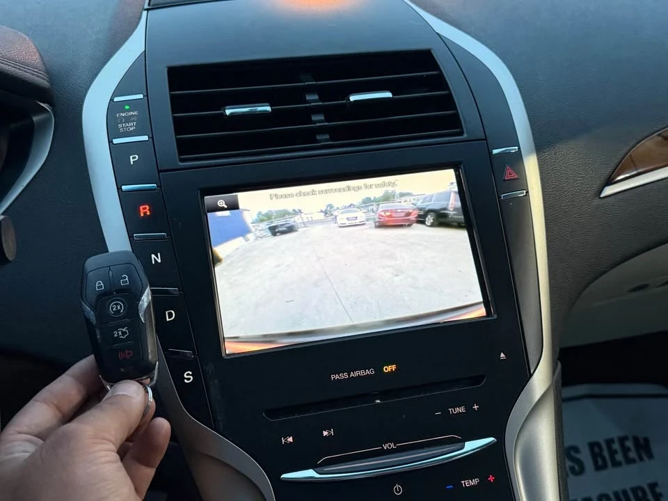 2013 Lincoln MKZ - Image 12 of 12