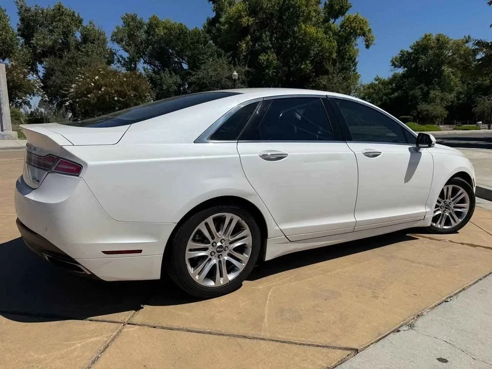 2013 Lincoln MKZ - Image 8 of 20