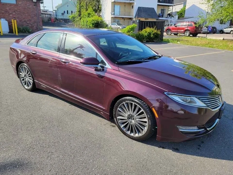2013 Lincoln MKZ - Image 2 of 6