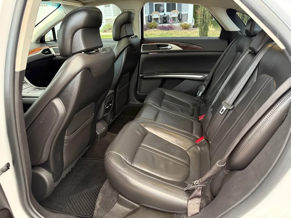 2013 Lincoln MKZ - Image 8 of 18