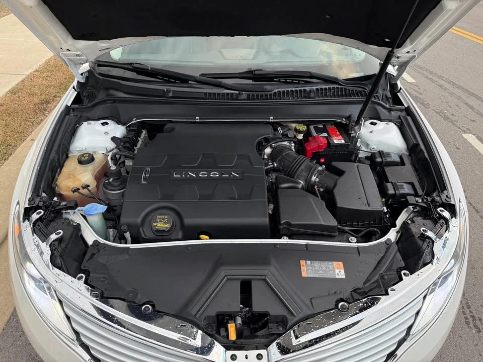 2013 Lincoln MKZ - Image 12 of 18