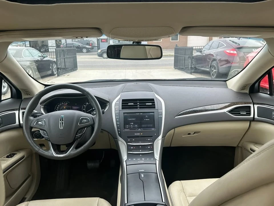 2013 Lincoln MKZ - Image 10 of 20