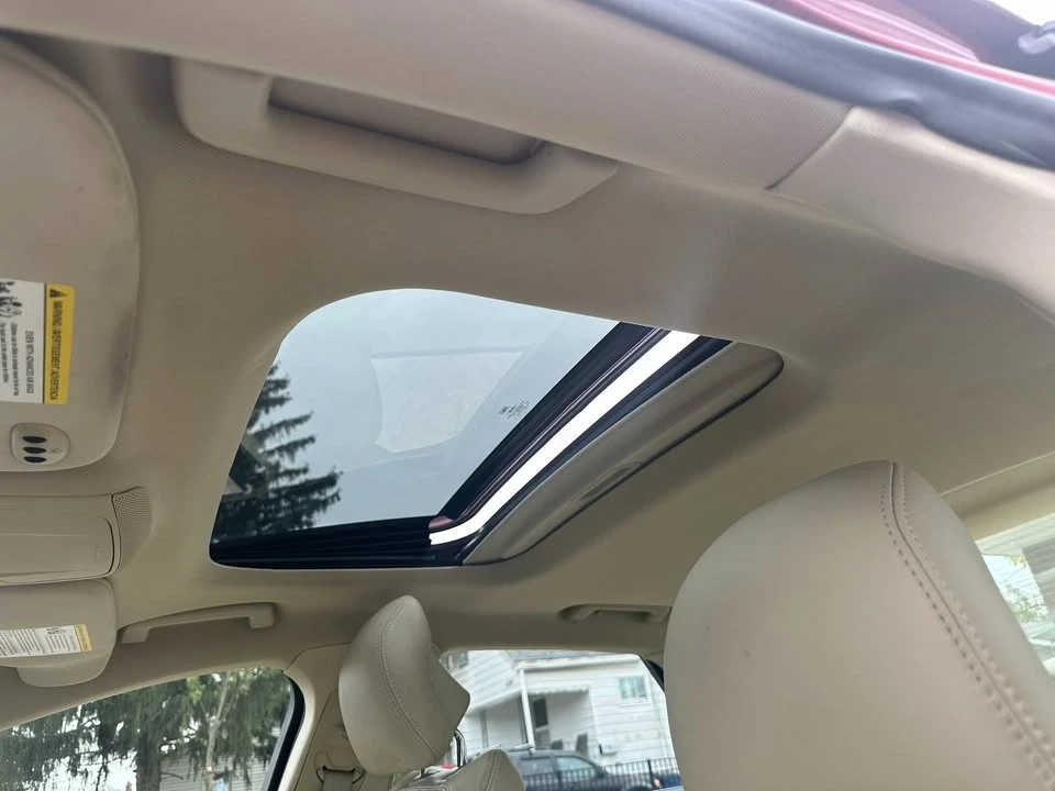 2013 Lincoln MKZ - Image 17 of 20