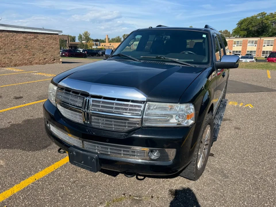 2013 Lincoln Navigator 3rd Gen - Image 3 of 15