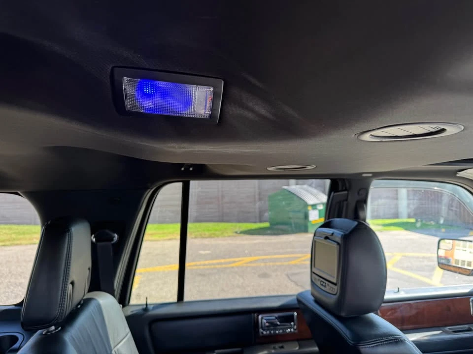 2013 Lincoln Navigator 3rd Gen - Image 13 of 15