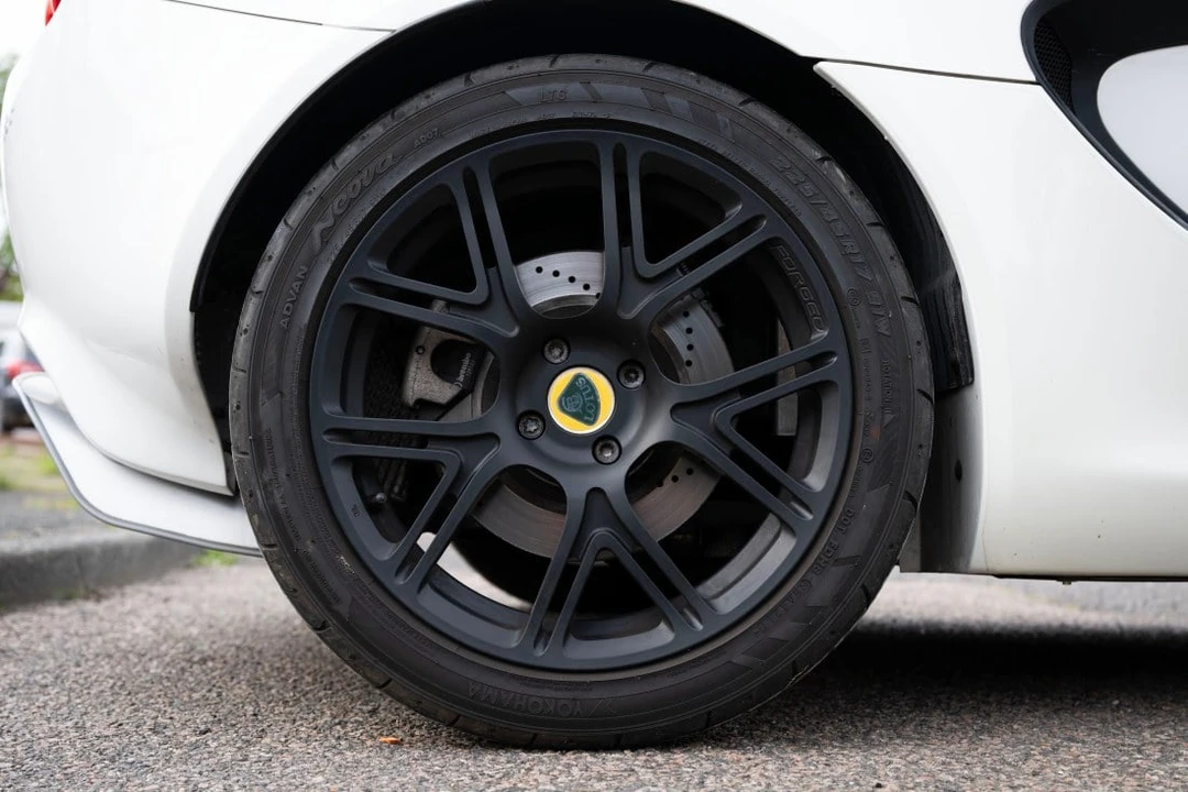 2013 Lotus Elise Series 3 - Image 29 of 30