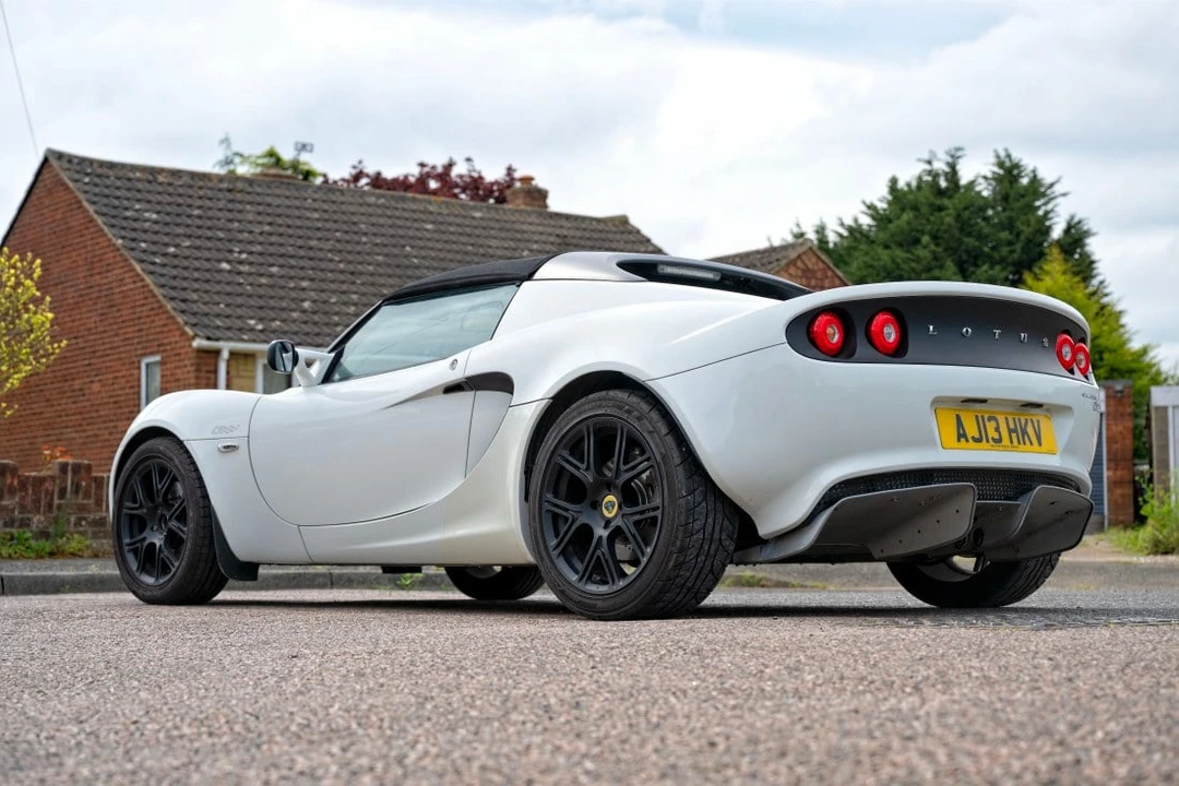 2013 Lotus Elise Series 3 - Image 12 of 30