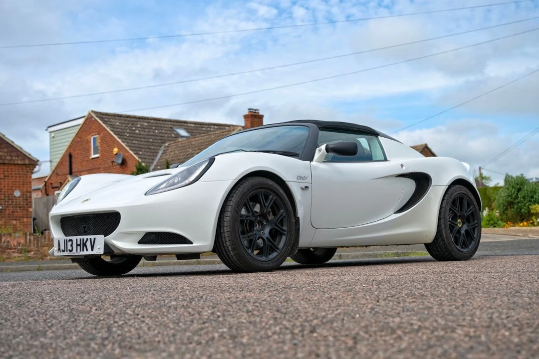 2013 Lotus Elise Series 3 - Image 10 of 31
