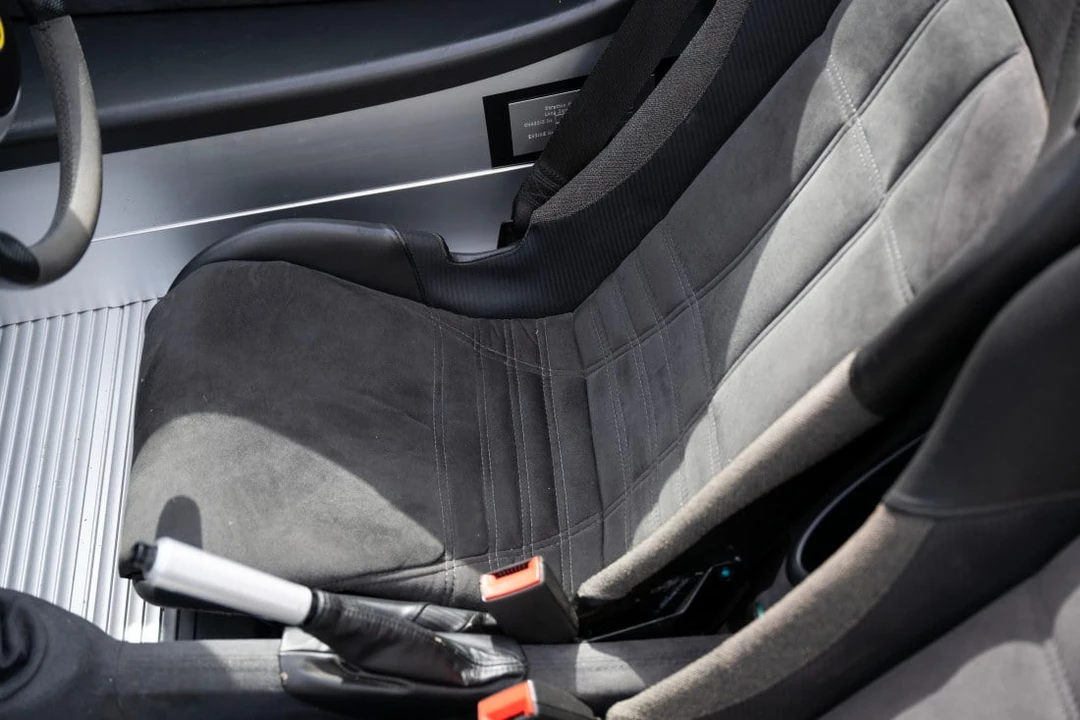 2013 Lotus Elise Series 3 - Image 28 of 31