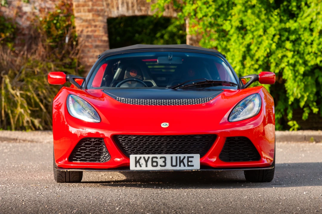 2013 Lotus Exige Series 3 - Image 2 of 31