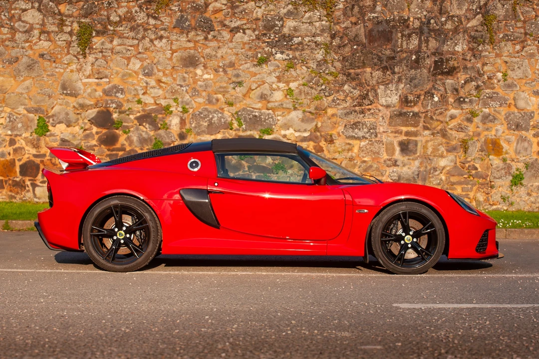 2013 Lotus Exige Series 3 - Image 8 of 31