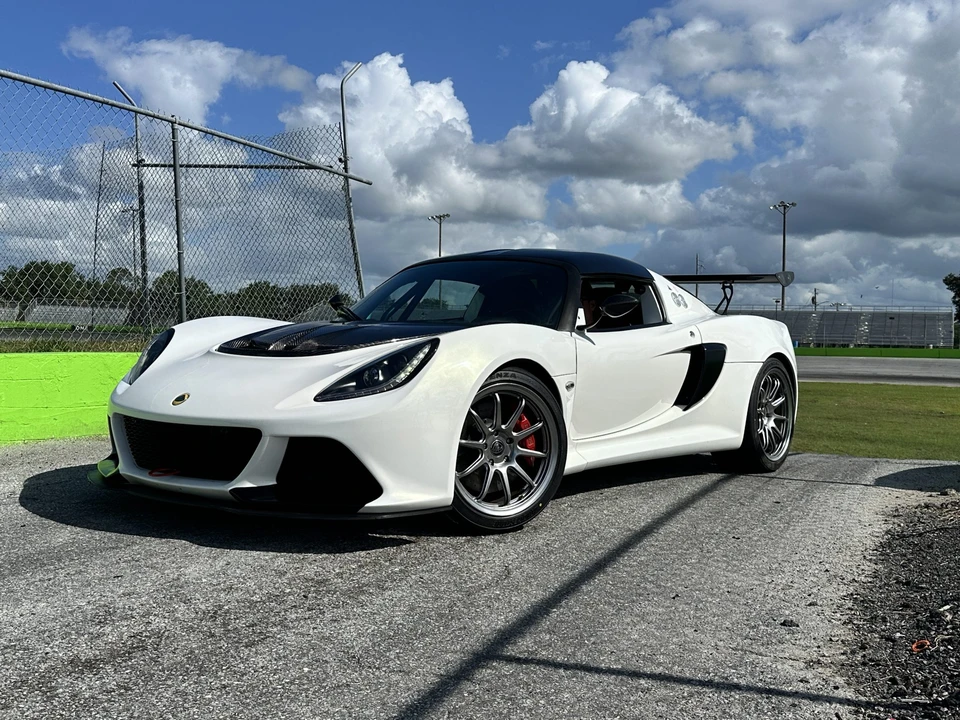 2013 Lotus Exige Series 3 - Image 2 of 31