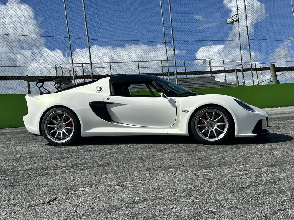 2013 Lotus Exige Series 3 - Image 17 of 31