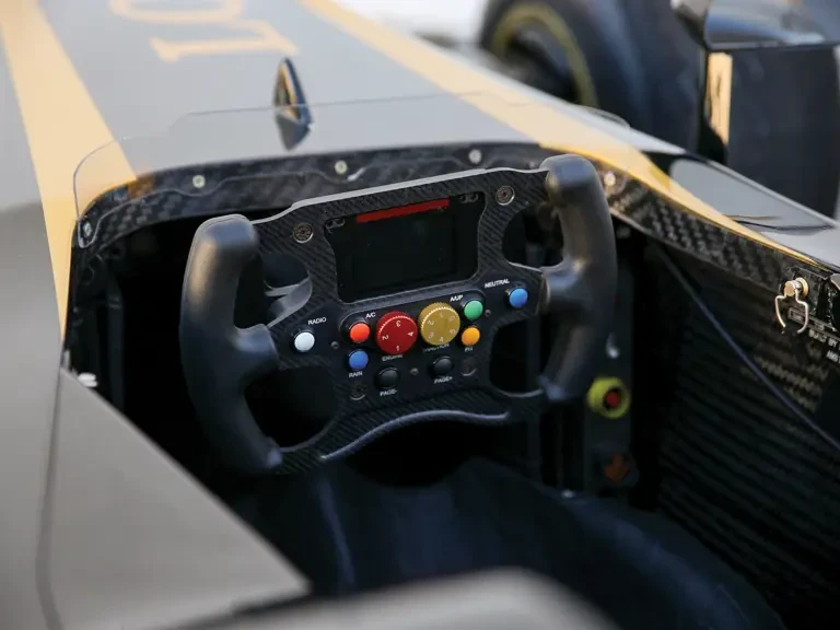 2013 Lotus Open-Wheel - Image 5 of 31