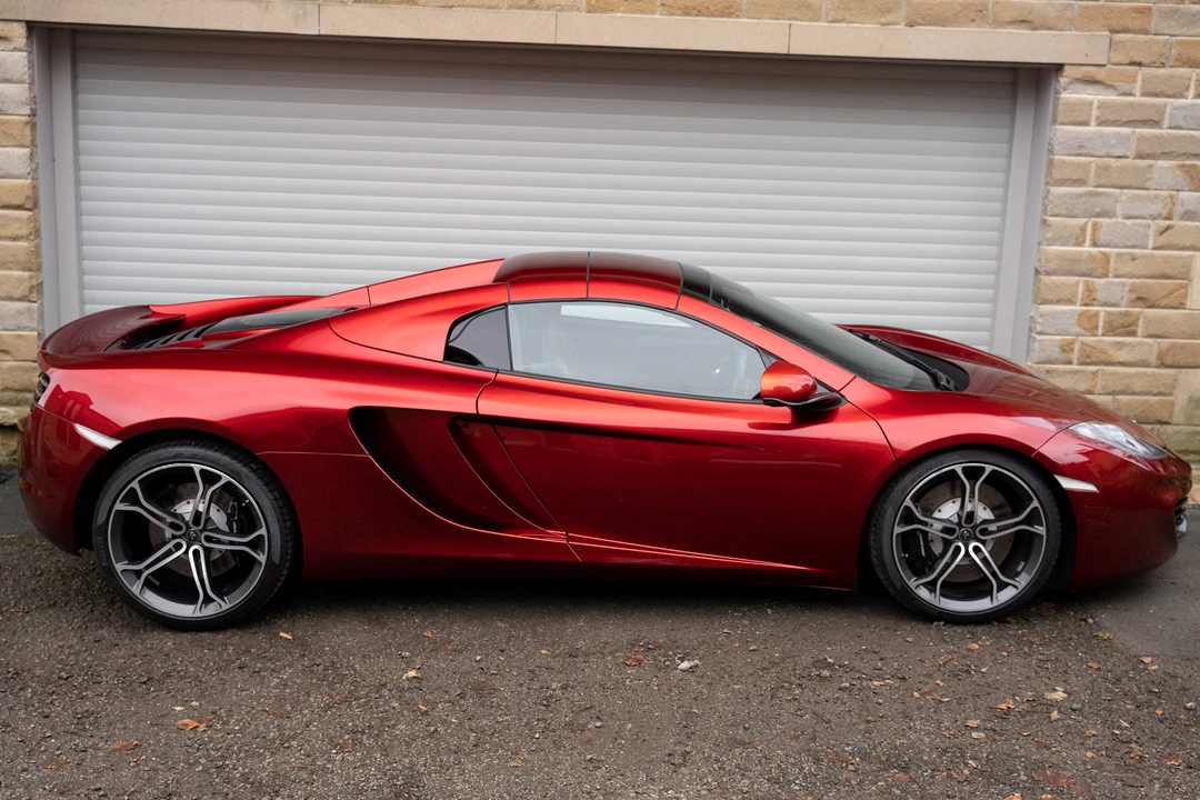 2013 McLaren MP4-12C Spider - Image 13 of 31