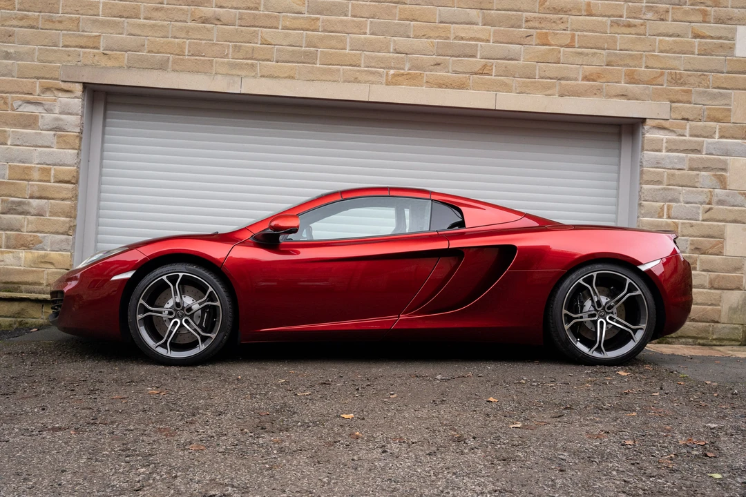 2013 McLaren MP4-12C Spider - Image 9 of 31