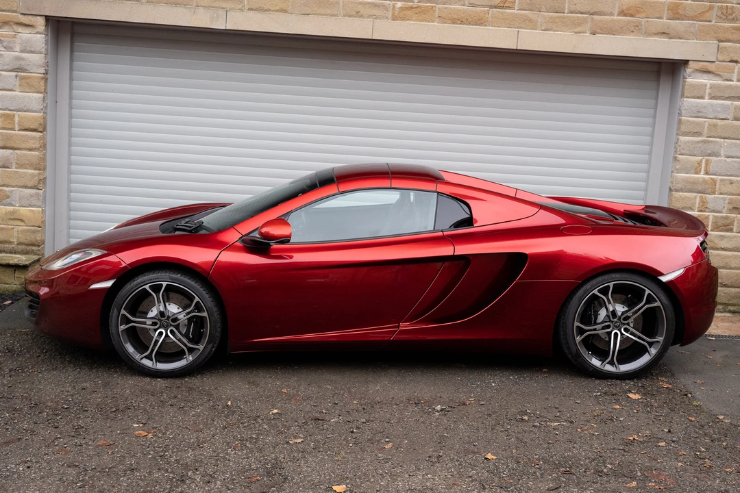 2013 McLaren MP4-12C Spider - Image 17 of 31