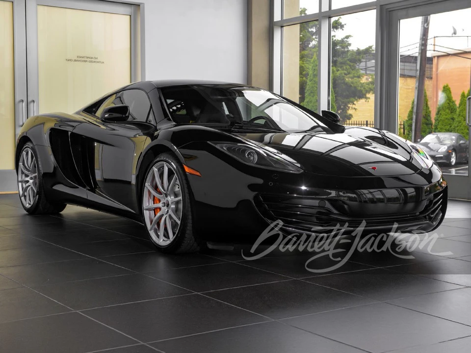 2013 McLaren MP4-12C - Image 13 of 16