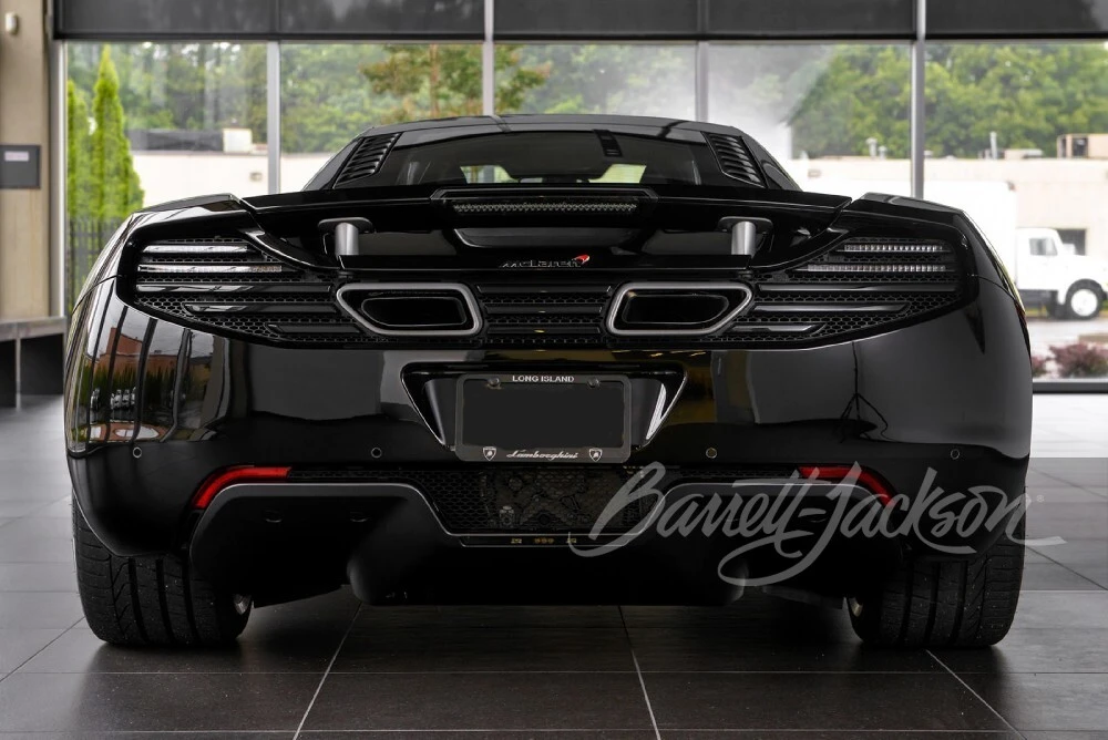 2013 McLaren MP4-12C - Image 11 of 16
