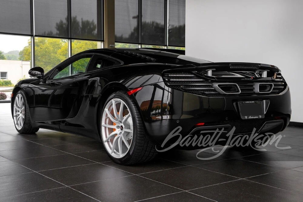 2013 McLaren MP4-12C - Image 12 of 16