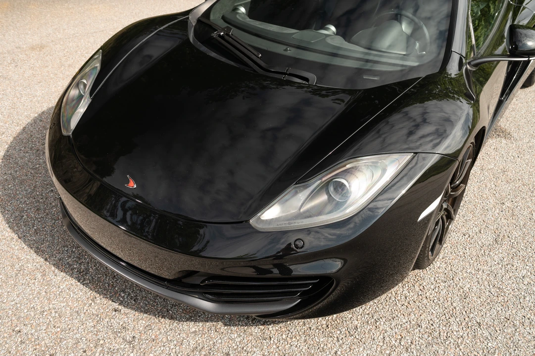 2013 McLaren MP4-12C - Image 20 of 31