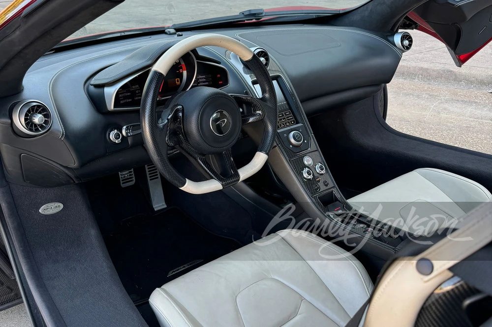 2013 McLaren MP4-12C Spider - Image 6 of 9