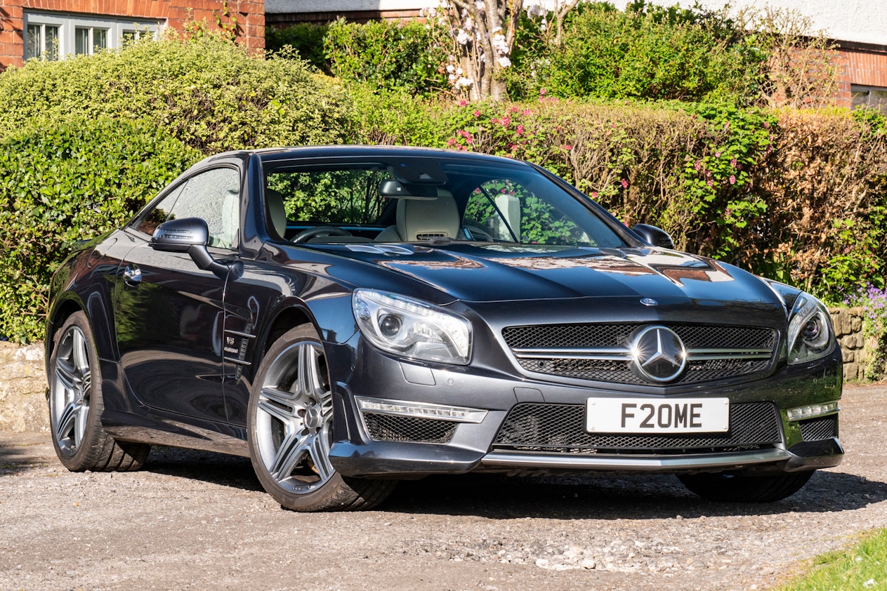 2013 MERCEDES-BENZ (R231) SL63 AMG