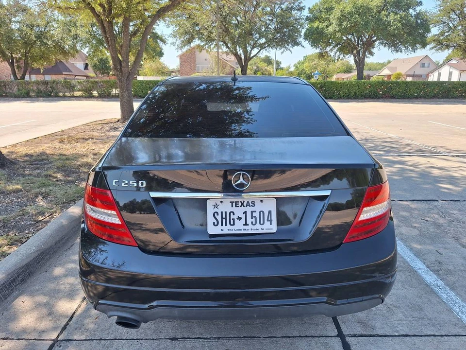 2013 Mercedes-Benz W204 C-Class - Image 2 of 13