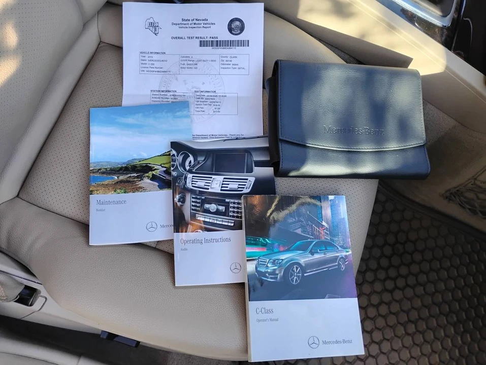 2013 Mercedes-Benz W204 C-Class - Image 17 of 19