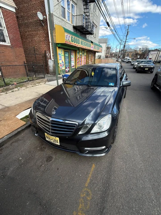 2013 Mercedes-Benz W212 E-Class - Image 4 of 9