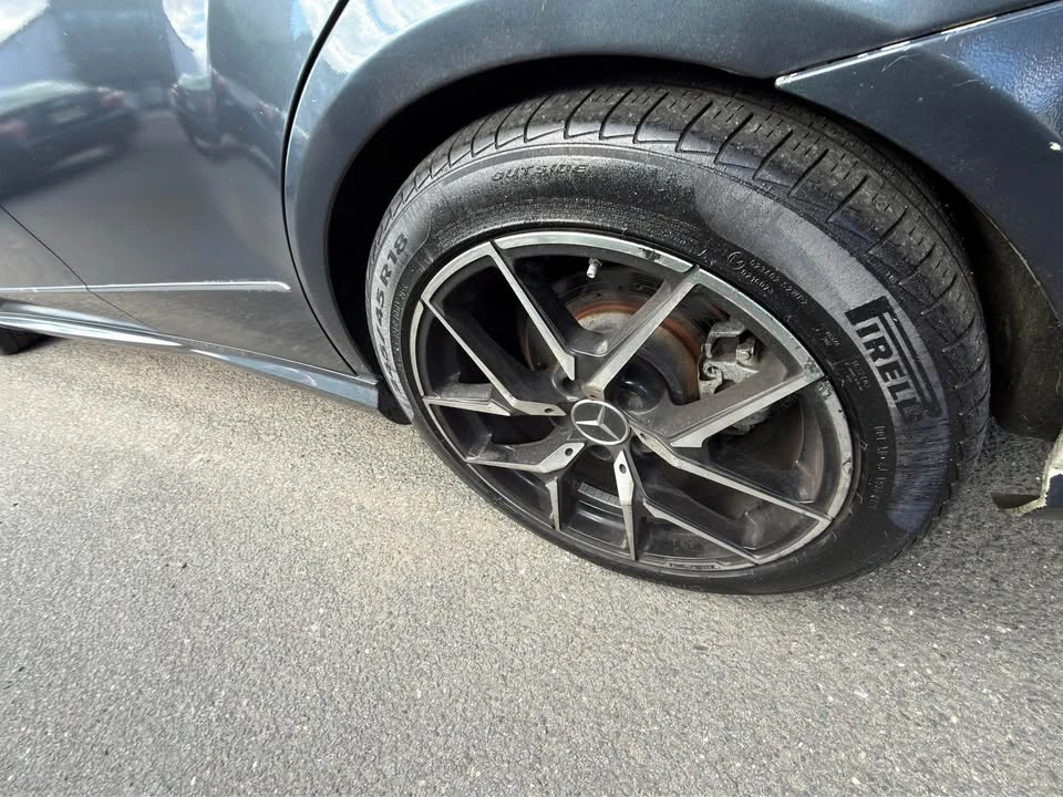 2013 Mercedes-Benz W212 E-Class - Image 3 of 9